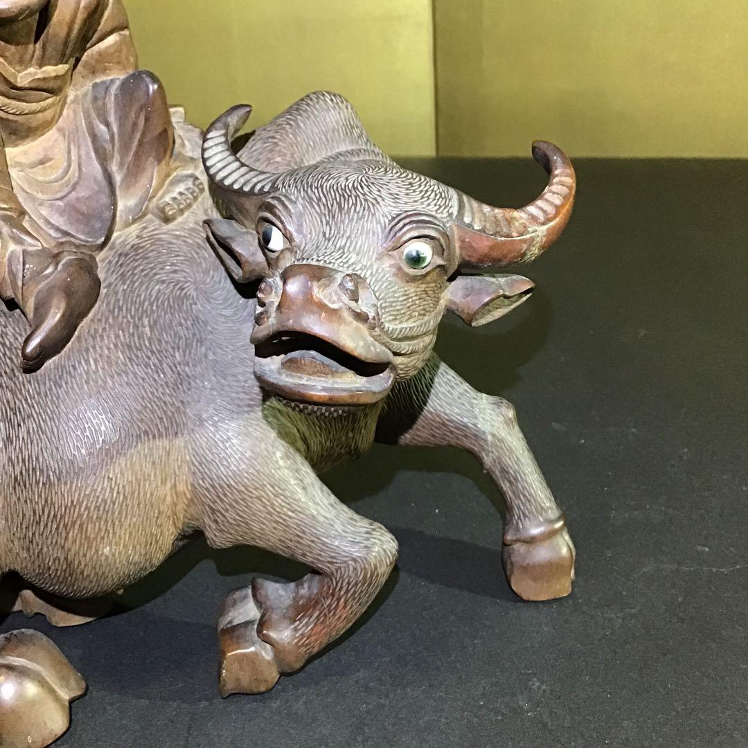 「水牛に乗る童」　極細密木彫刻　水牛玉眼　明治期