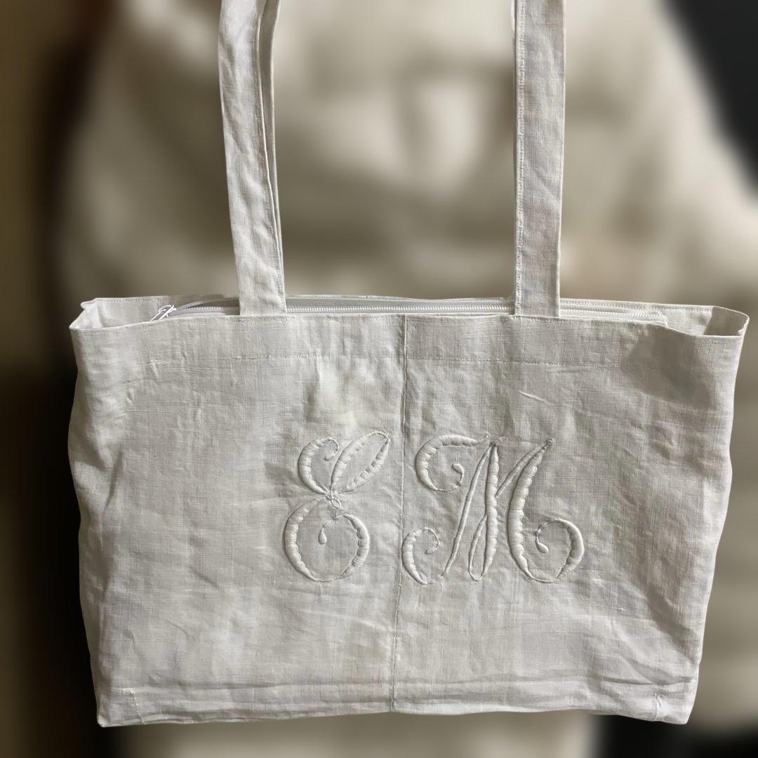 フラアンアンティークリメイク　横型のトートバッグ