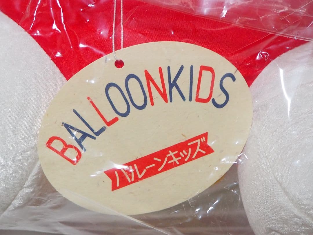 希少品　サンリオ　キティ　ぬいぐるみ　vivitix　キティ展　1988