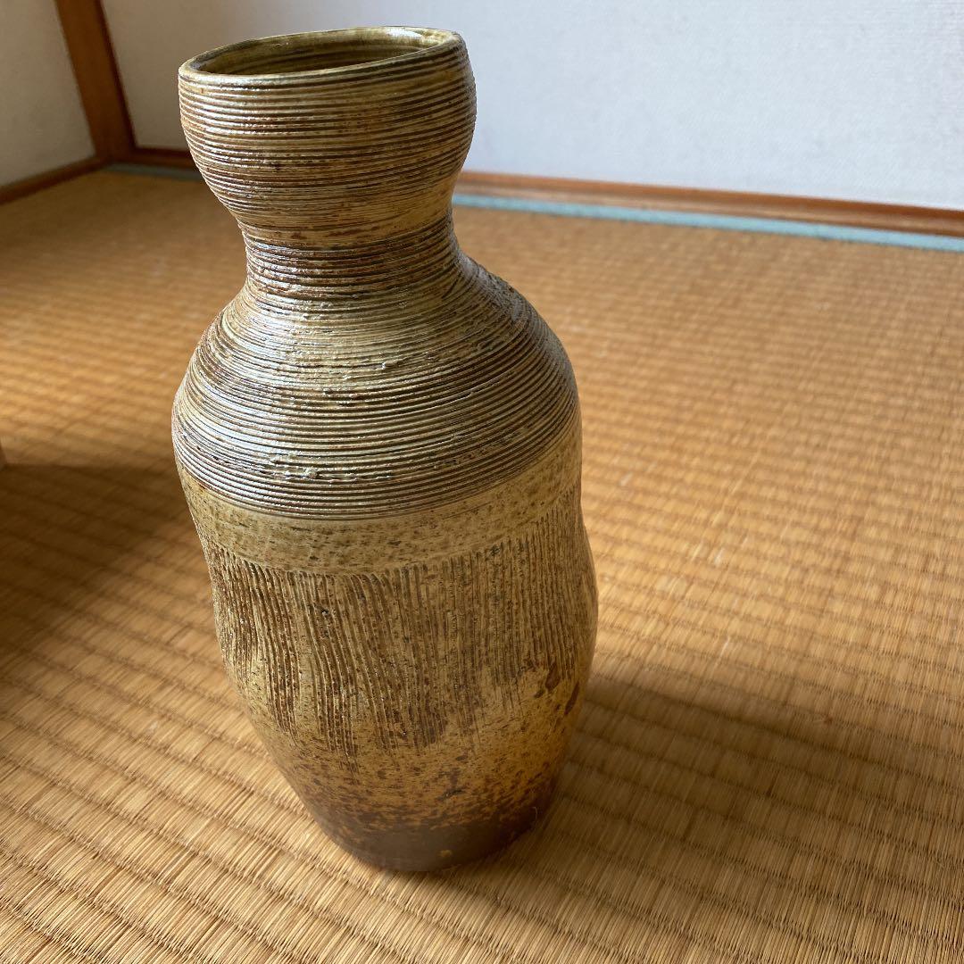 後田凡平作　飾り壺