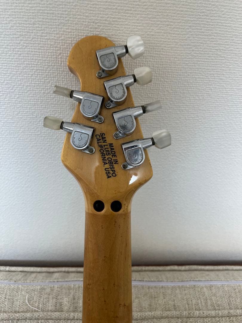 musicman axis （USA）gold w/trem Dチューナー
