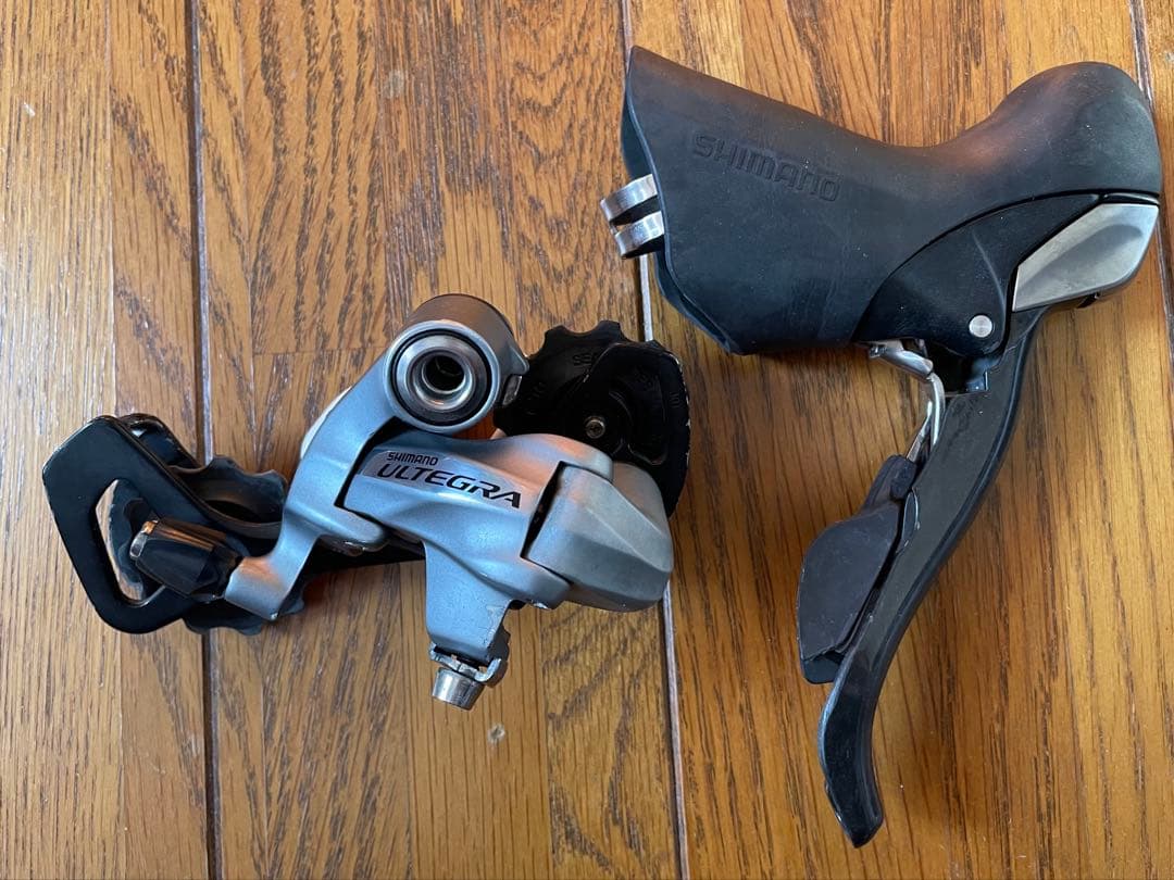 シマノ ST-6700右レバー / RD-6700-GS