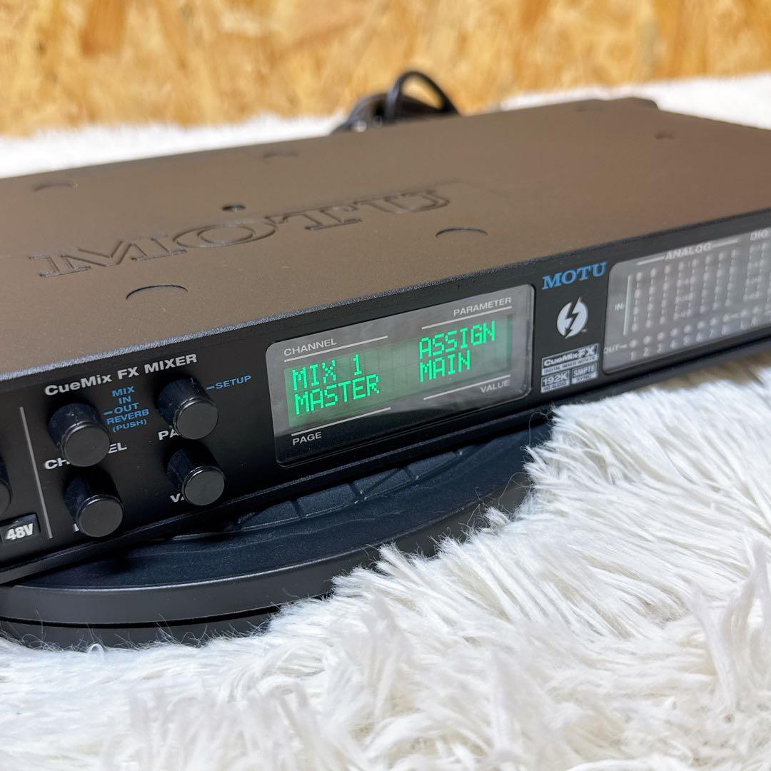 MOTU 828x Thunderbolt/USBオーディオインターフェイス