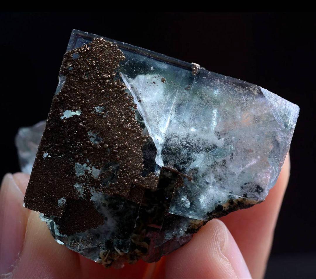 天然石 フローライト 鉱物　湖南省産　ヤオガンシャンフローライト原石