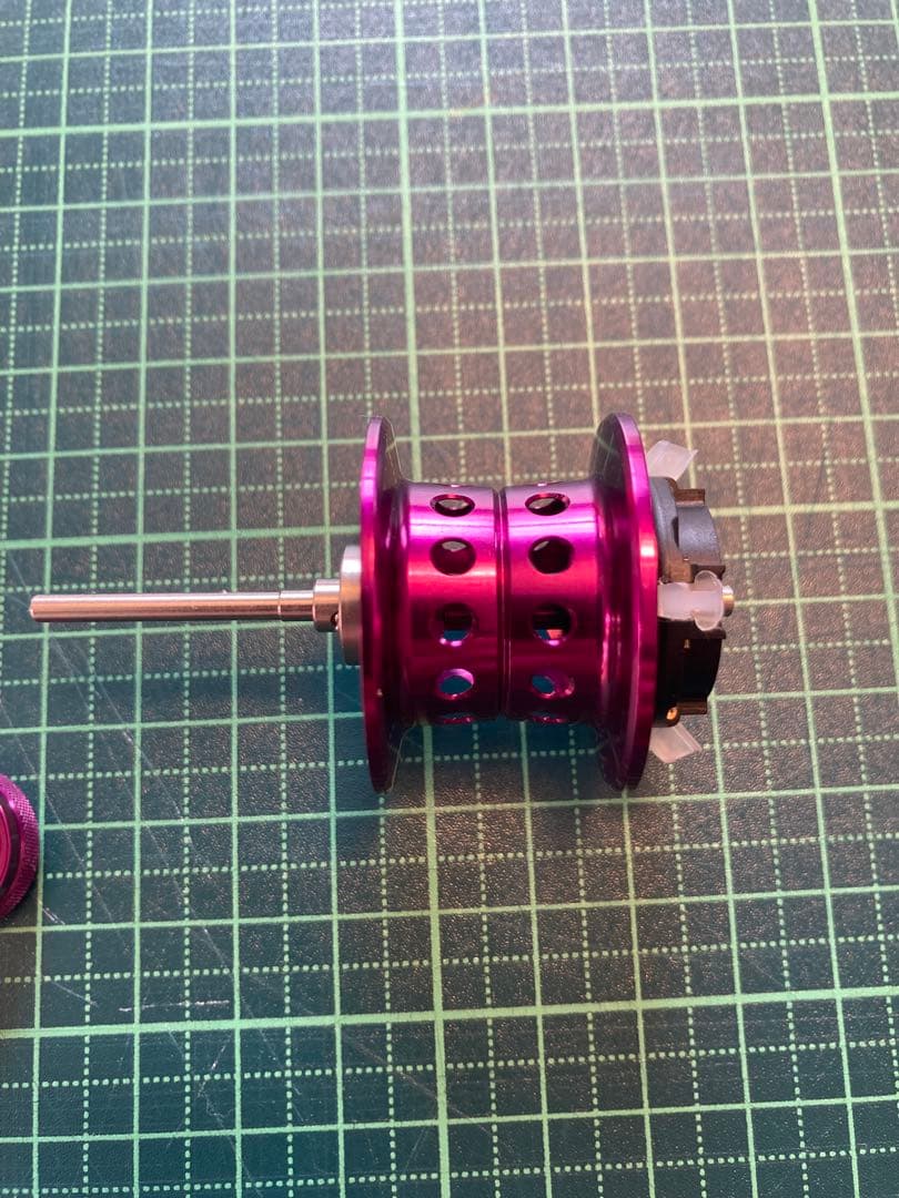 KTF 22/20メタニウム用　ネオスプール　ver.1