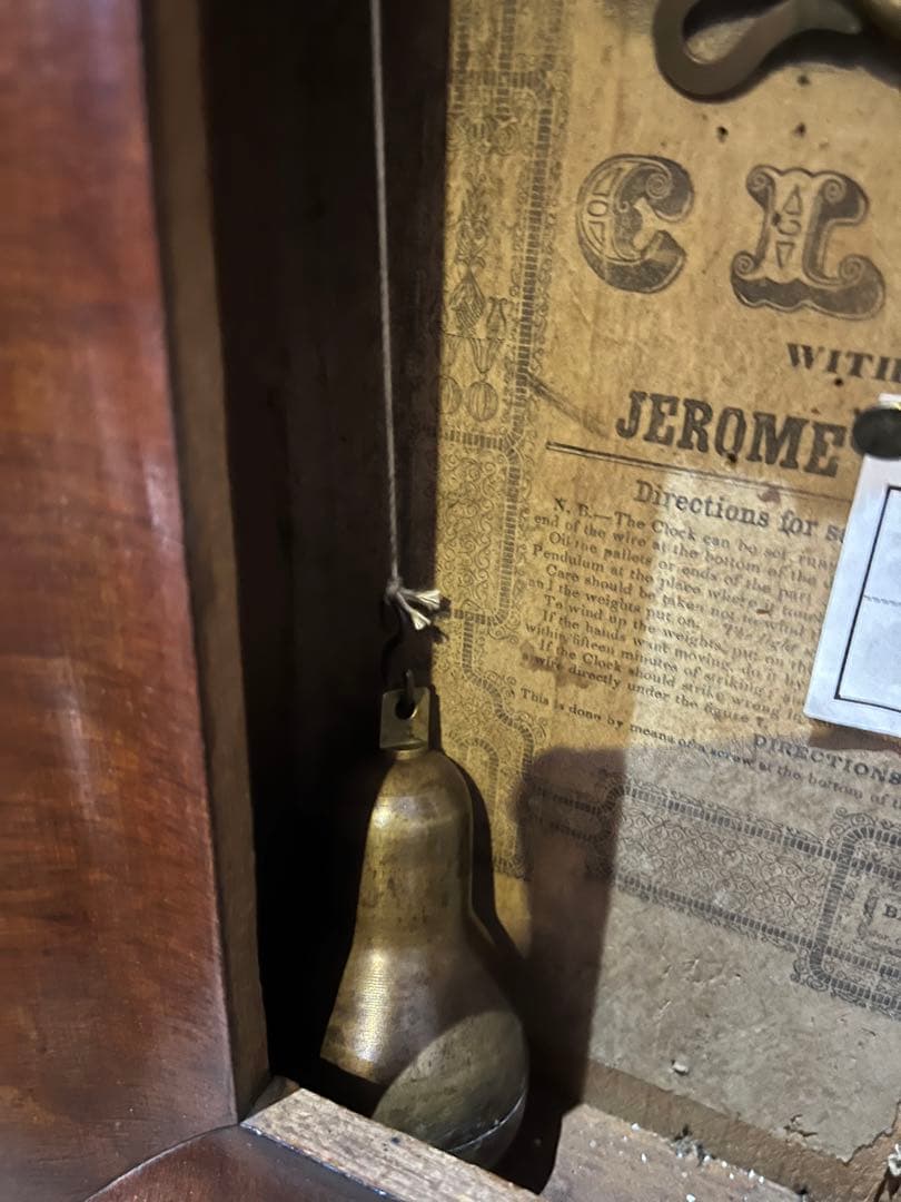 分銅式掛け時計、アンティーク振り子時計、アメリカ最古な時計、分銅式ゼンマイ時計