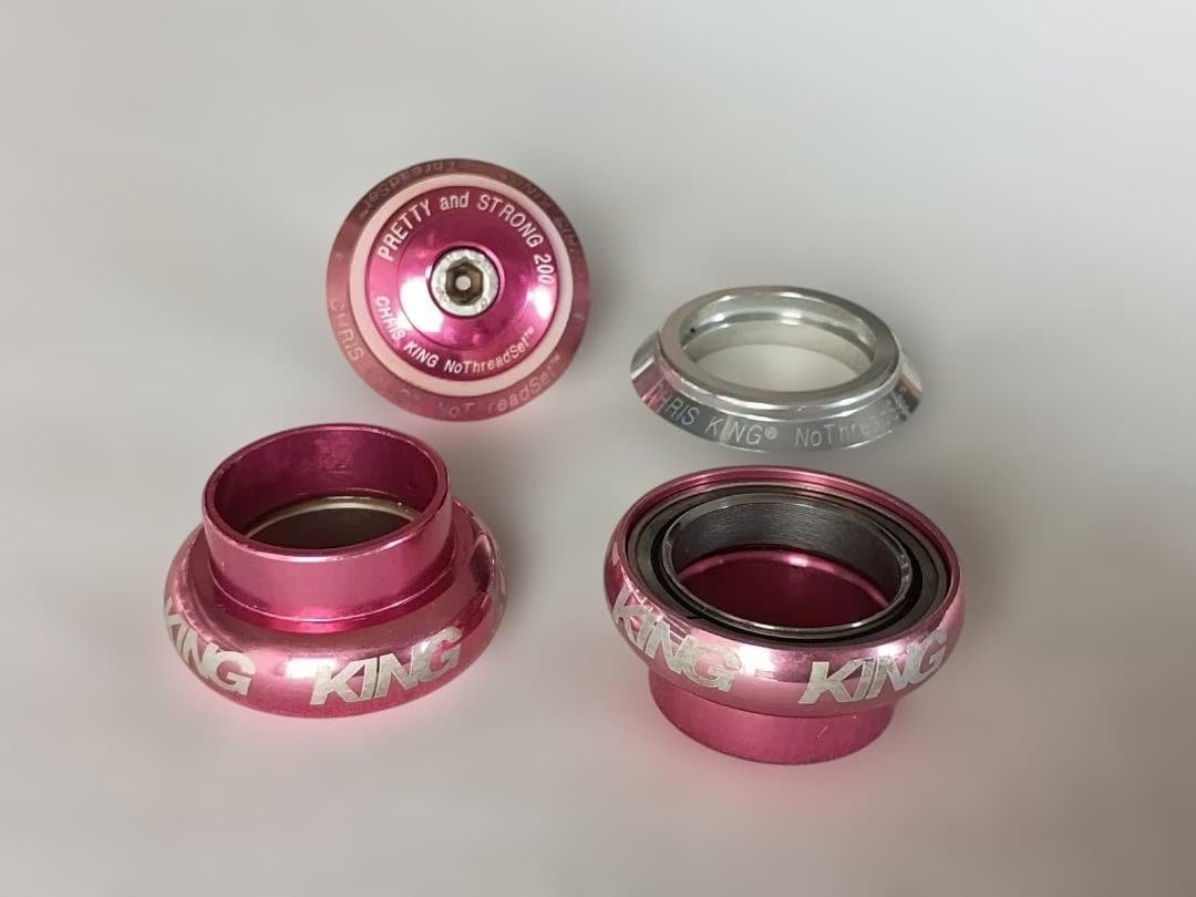 希少 Chris King 1インチ ピンク Pretty and Strong