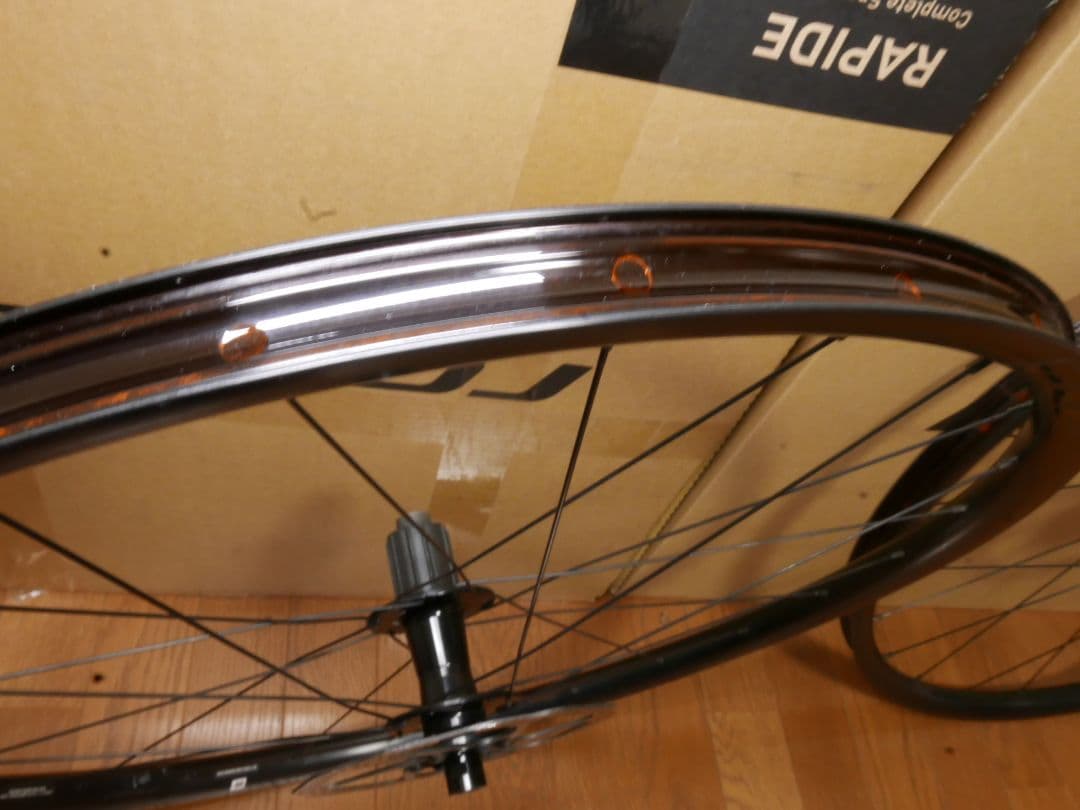 GIANT PX2 チューブレス グラベルDISCホイール ガラスコーティング済