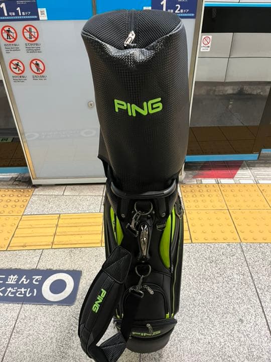 ピン　キャディーバック　レアカラー