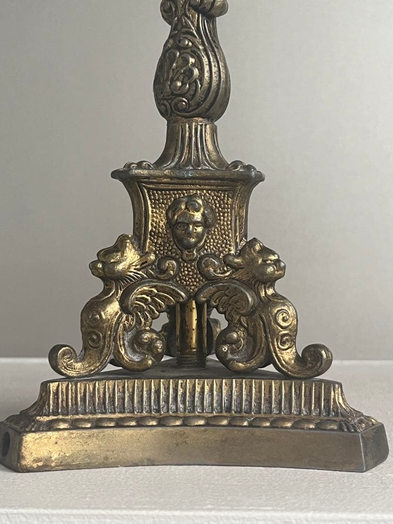 イタリア　キャンドルホルダー　蝋燭立て　電気ランプ台　真鍮