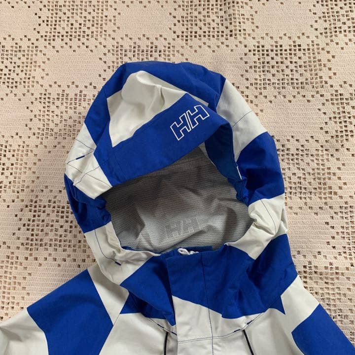 ヘリーハンセン ナイロンパーカー