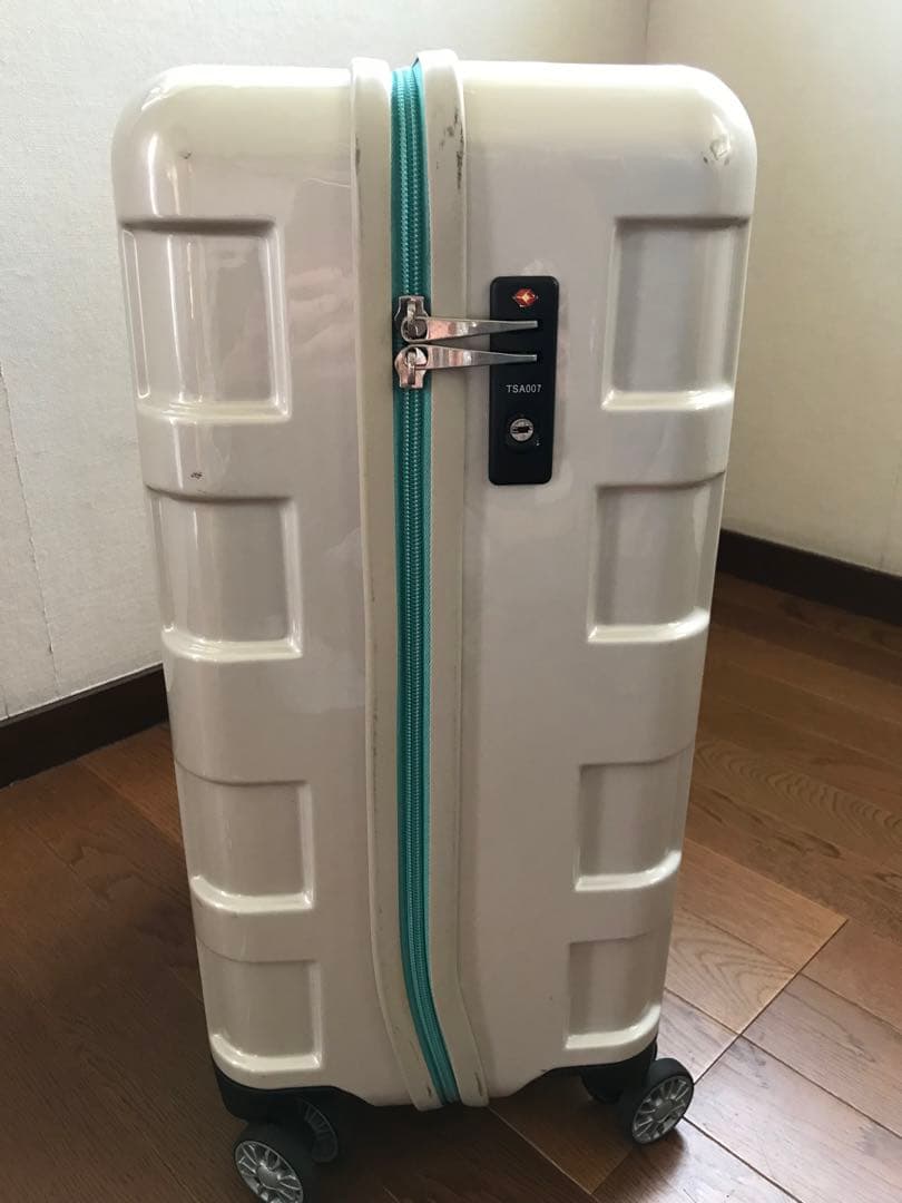 スーツケース 40L キャリーケース　パールホワイト　TSAロック搭載