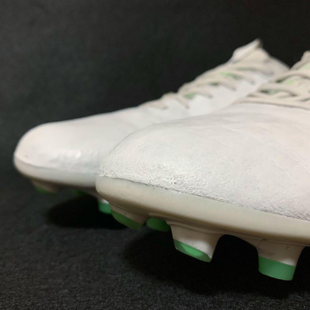 【美品】NIKE ティエンポ レジェンド 8 エリート FG