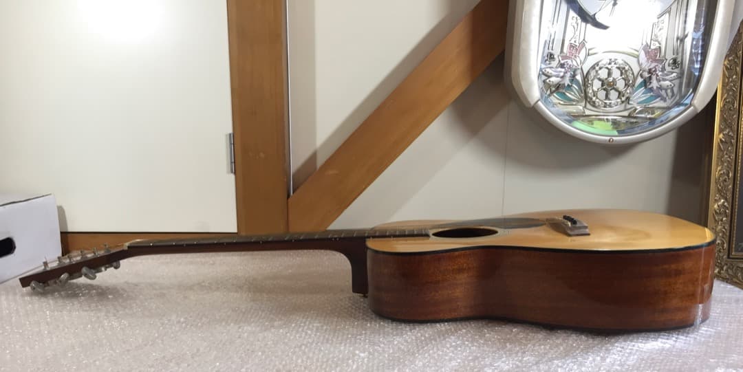 ○Aria Dreadnought アコースティックギター AF-25N ケース