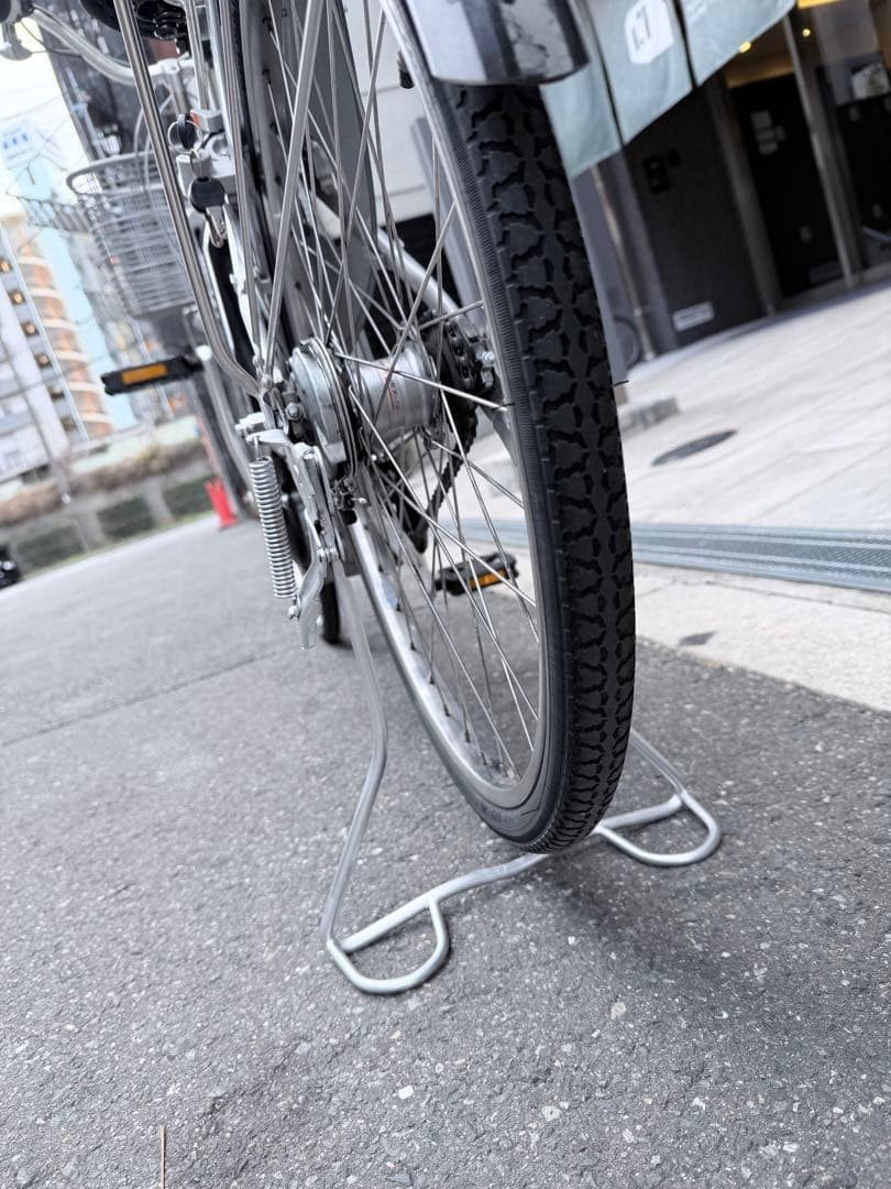 大阪府　ブリヂストン　シルバー 電動アシスト自転車 アシスト自転車