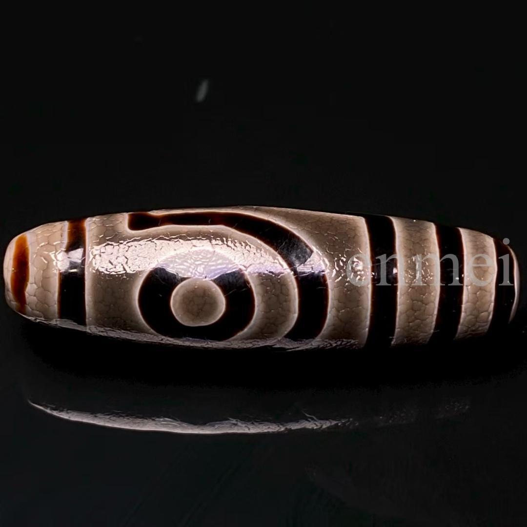 中国古美術・藏區老料・開片龍紋二眼天珠・西蔵手工芸・天然石・瑪瑙・闢邪消災・根付