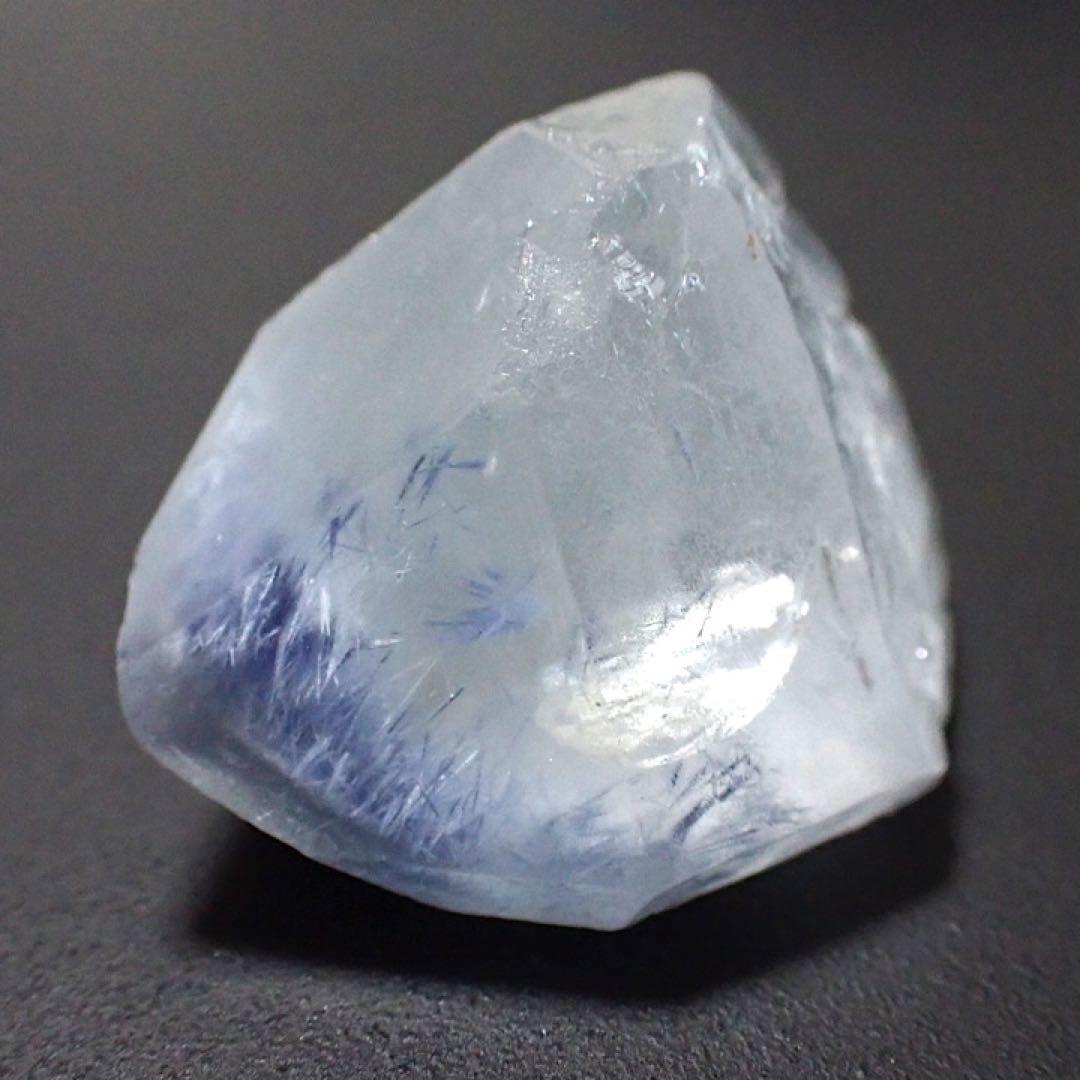 【ブラジル産】デュモルチェライトインクォーツ