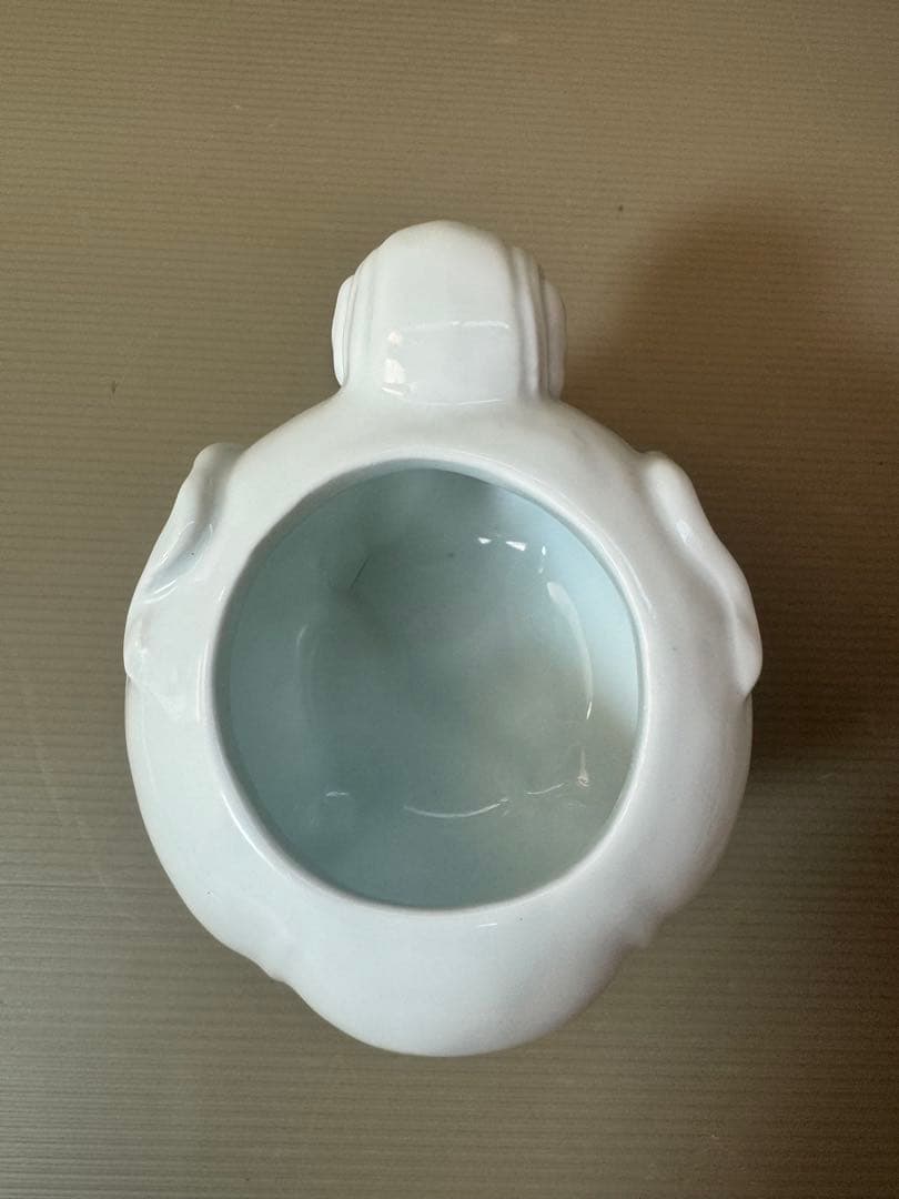 2905 無形文化財　平戸　三川内焼　白磁獅子　香炉　陽山松太郎作