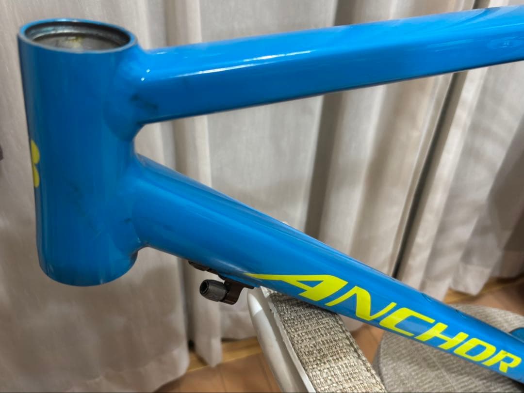 ANCHOR R56 アルミニウムフレーム