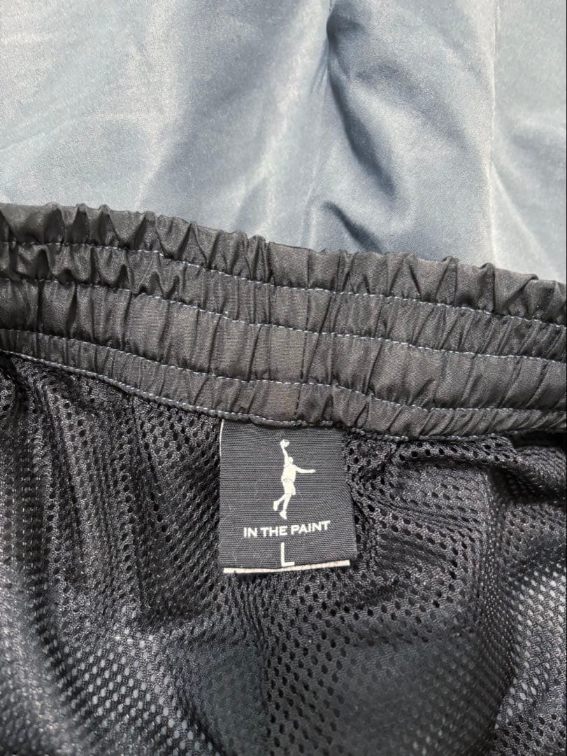 インザペイント 上下セットアップ ウィンドブレーカー グレー　Lサイズ