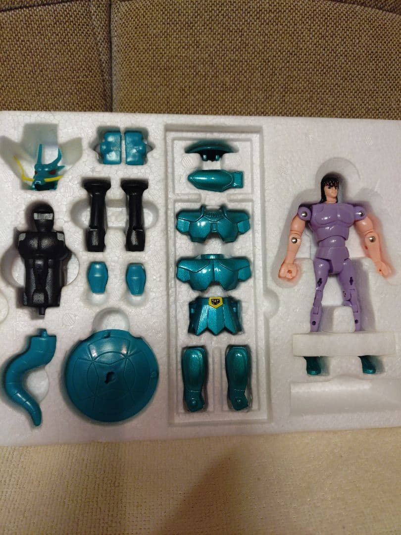 美品　激レア！当時モノ　聖闘士星矢　紫龍　ドラゴンクロス　扉絵、扉窓　1987