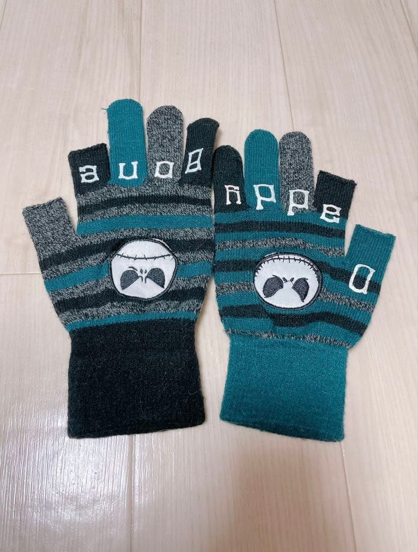 ナイトメア・ビフォア・クリスマスアナハイムディズニー　限定品　手袋　新品未使用