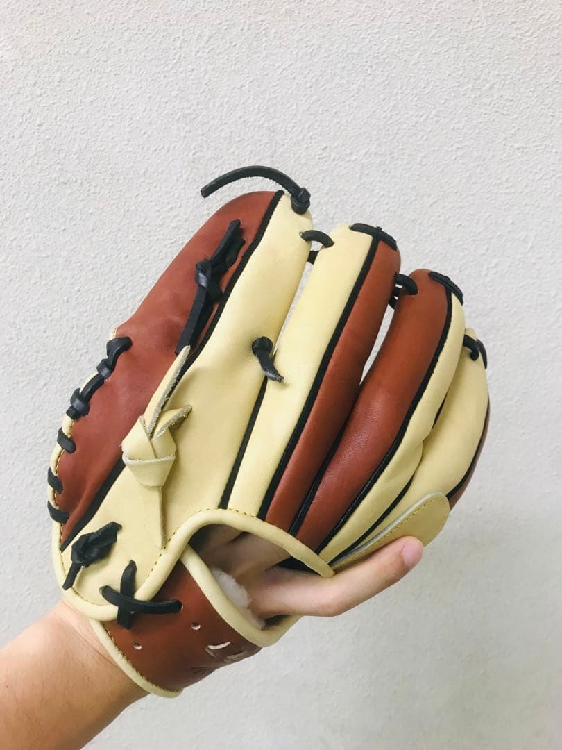 【最高級】ミズノプロ　軟式用グラブ　　　　　　　　（内野手用）