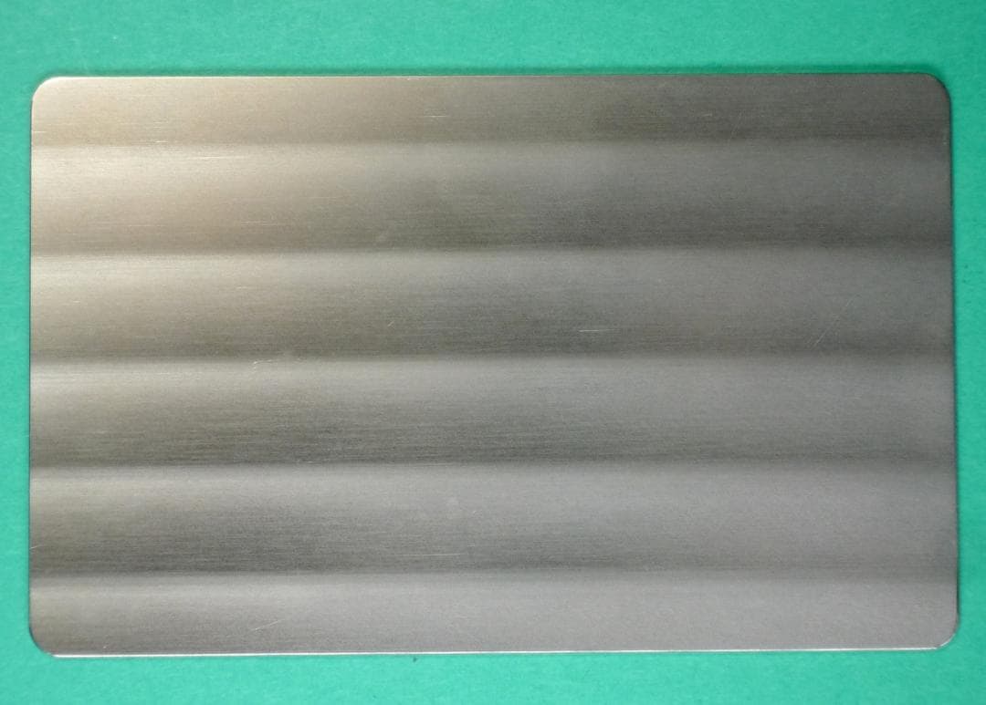 JALダイヤモンドメタル チタン製カード