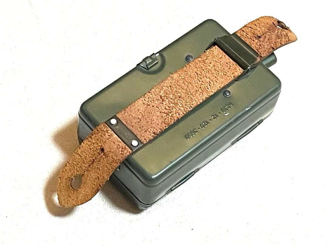 【ドイツ軍】野戦用シグナルライト(単一電池仕様　懐中電灯) フラッシュライト