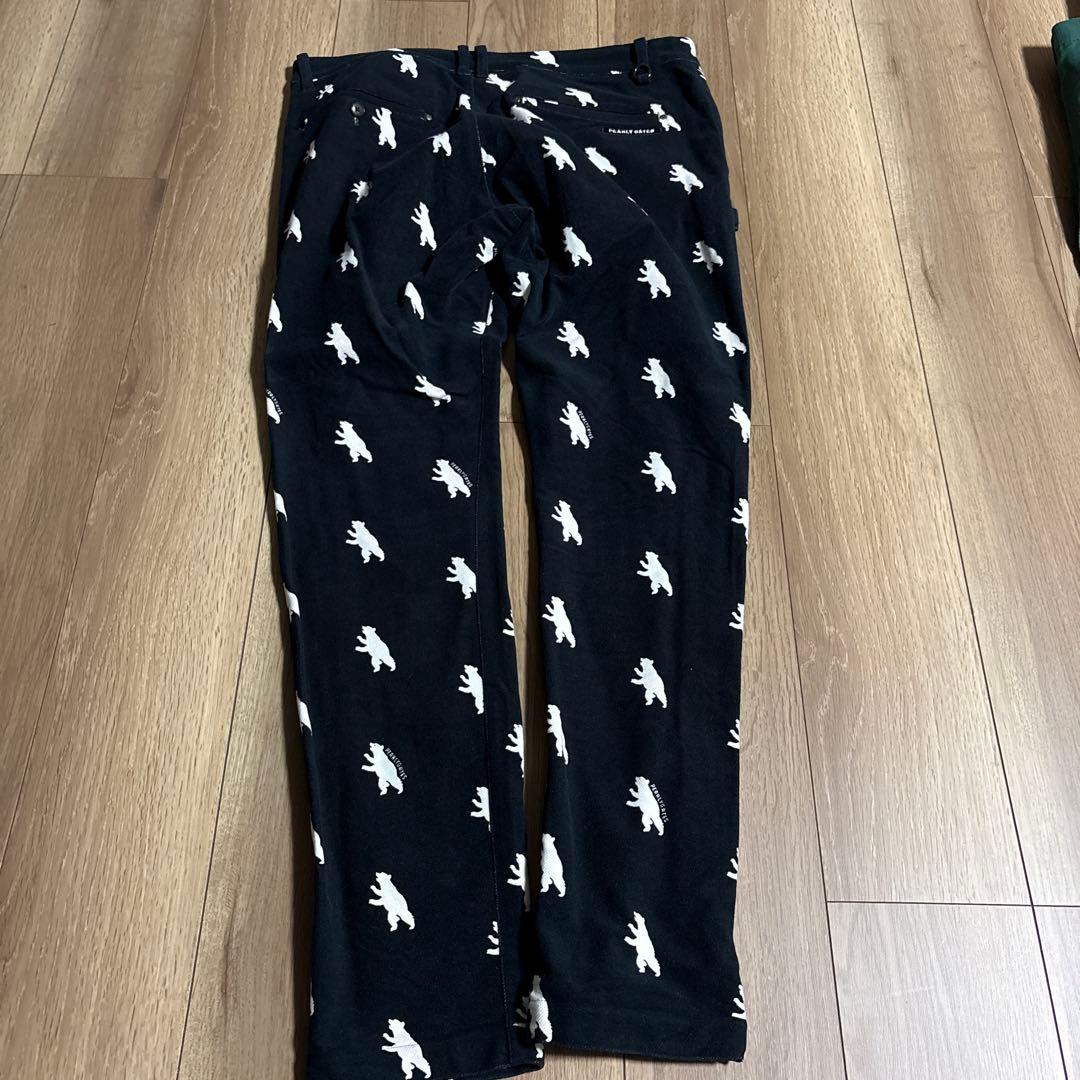 PEARLY GATES クマ柄パンツ　ブラック