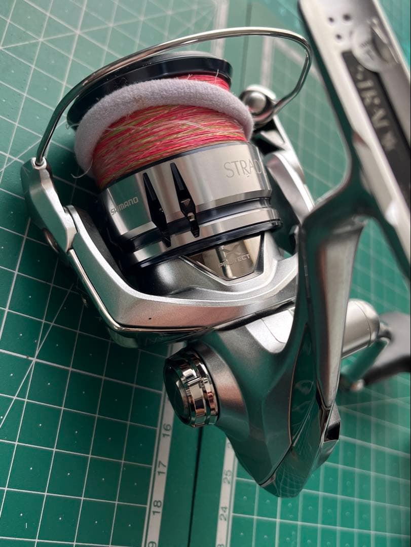 SHIMANO STRADIC19 C3000 スピニングリール