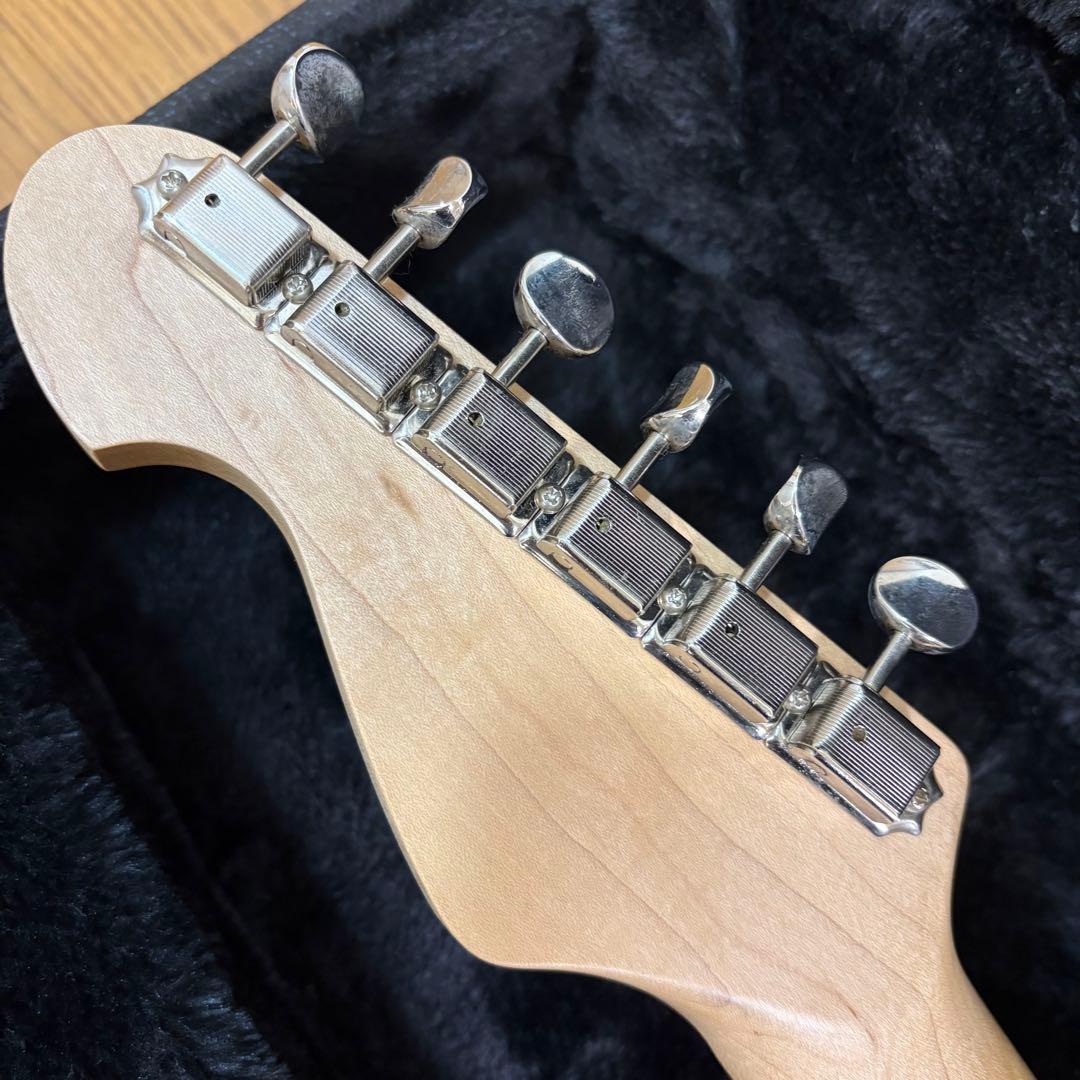 アヴァンチュールギターズ　モダンビザール