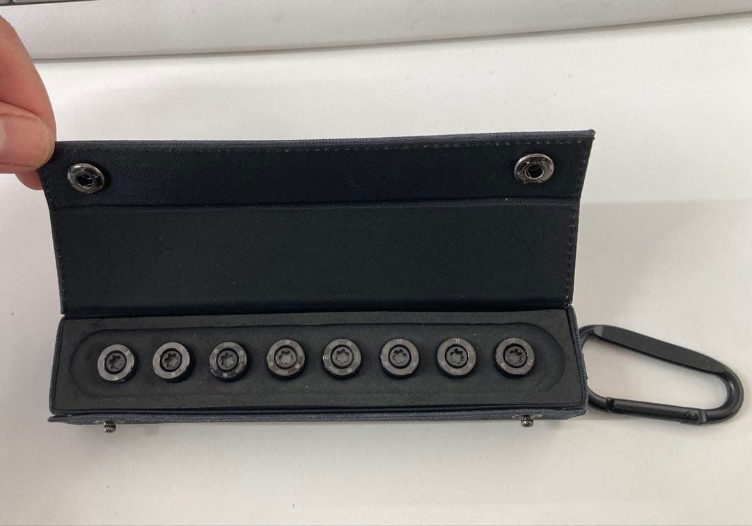 TaylorMade ドライバーウエイト収納ケース付き