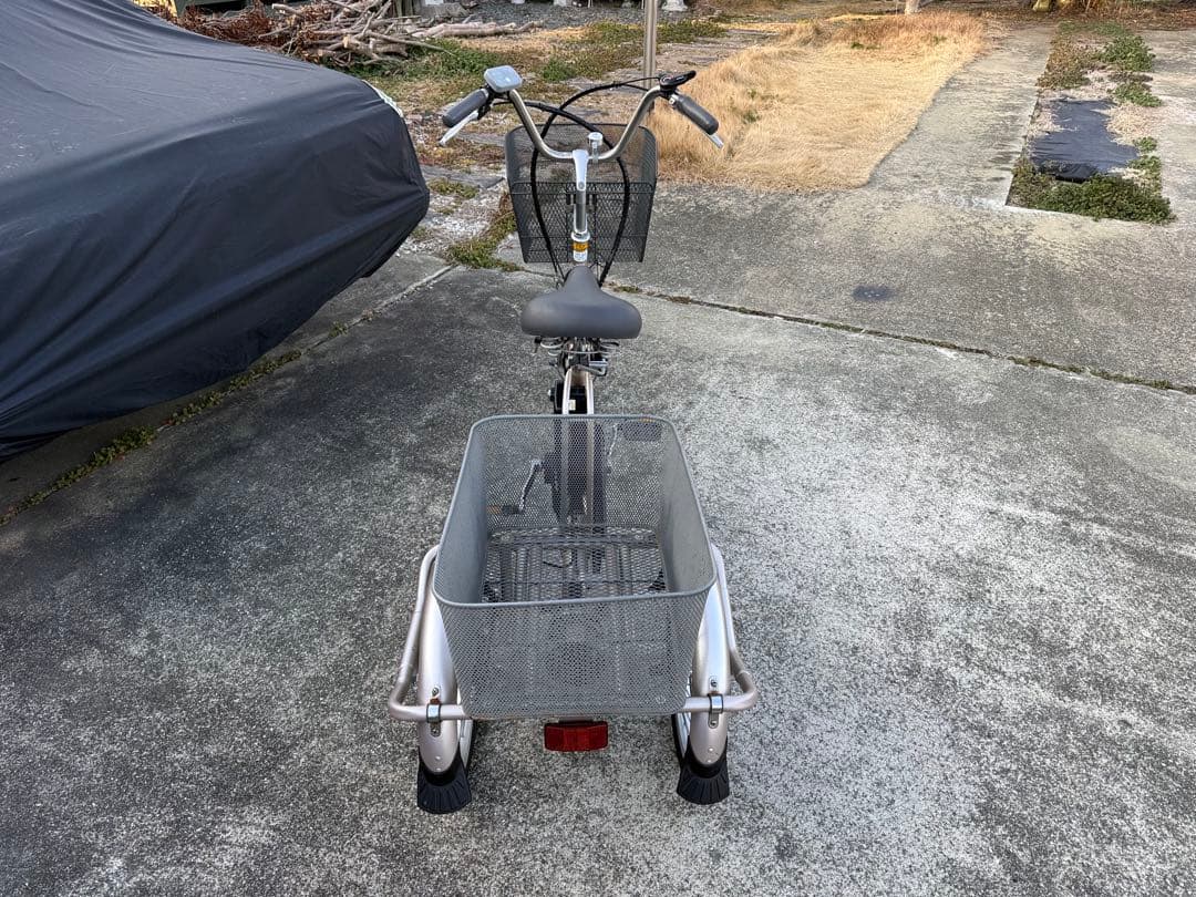 熊本市　三輪電動アシスト自転車 ゴールド　遠藤商事　ラクッカル　熊本