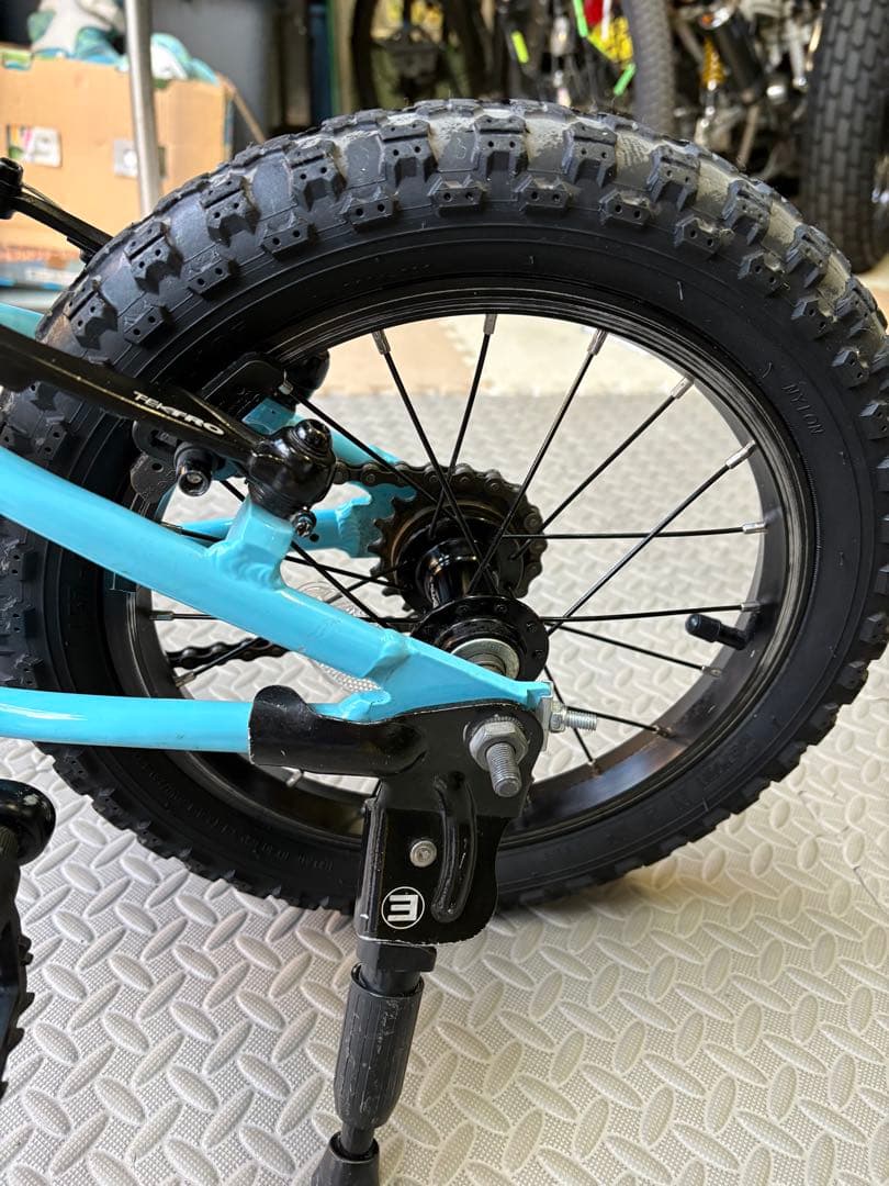 専用です　ヨツバサイクル　14インチ　トイファクトリー