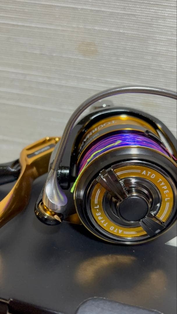 リール DAIWA TOURNAMENT IOS 2500XH-LBD
