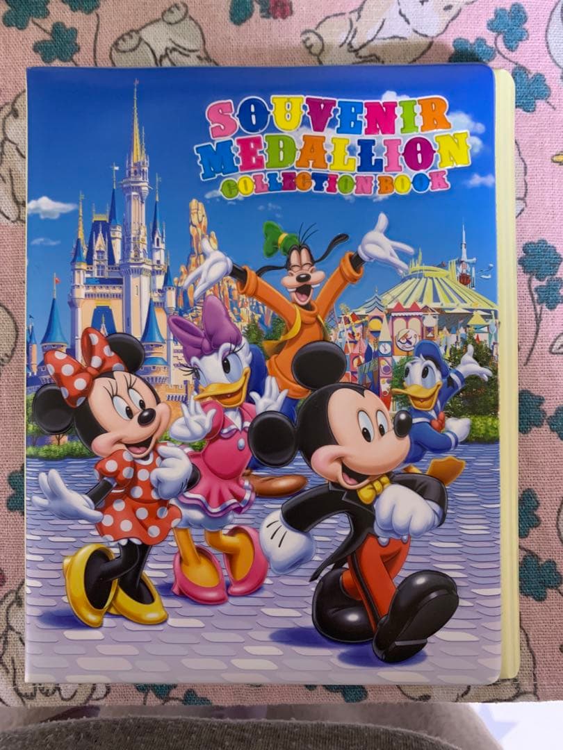 スーベニアメダル ケース4冊 メダル143枚