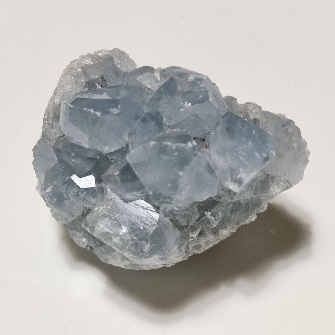 パワーストーン　天然石　原石　セレスタイト　102g　No.303