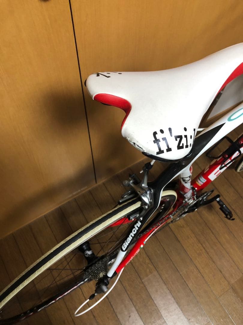 ロードバイクBIANCHI Infinito 105 2011年モデル