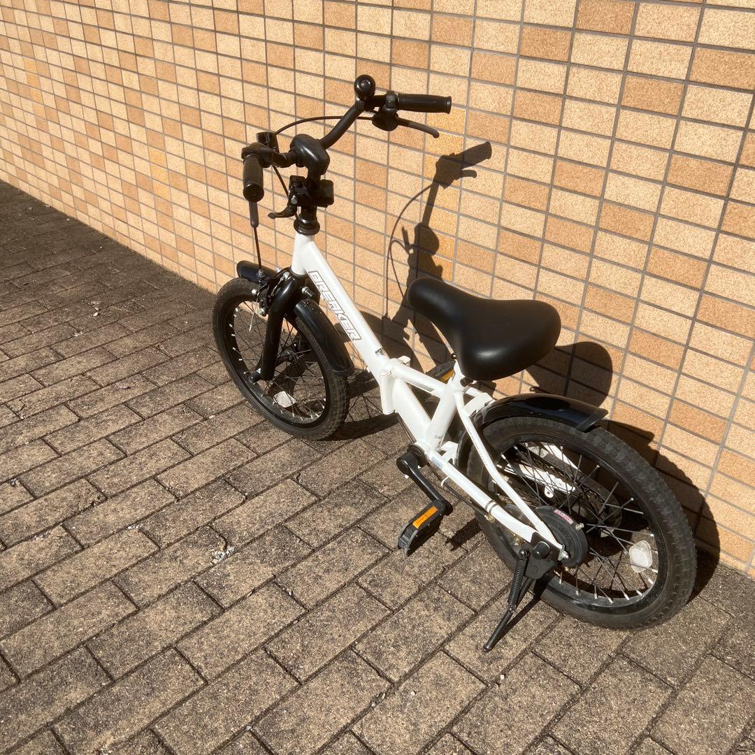 横浜市近辺お手渡し美品 折りたたみキッズ幼児自転車16インチ美品ヘルメット付き