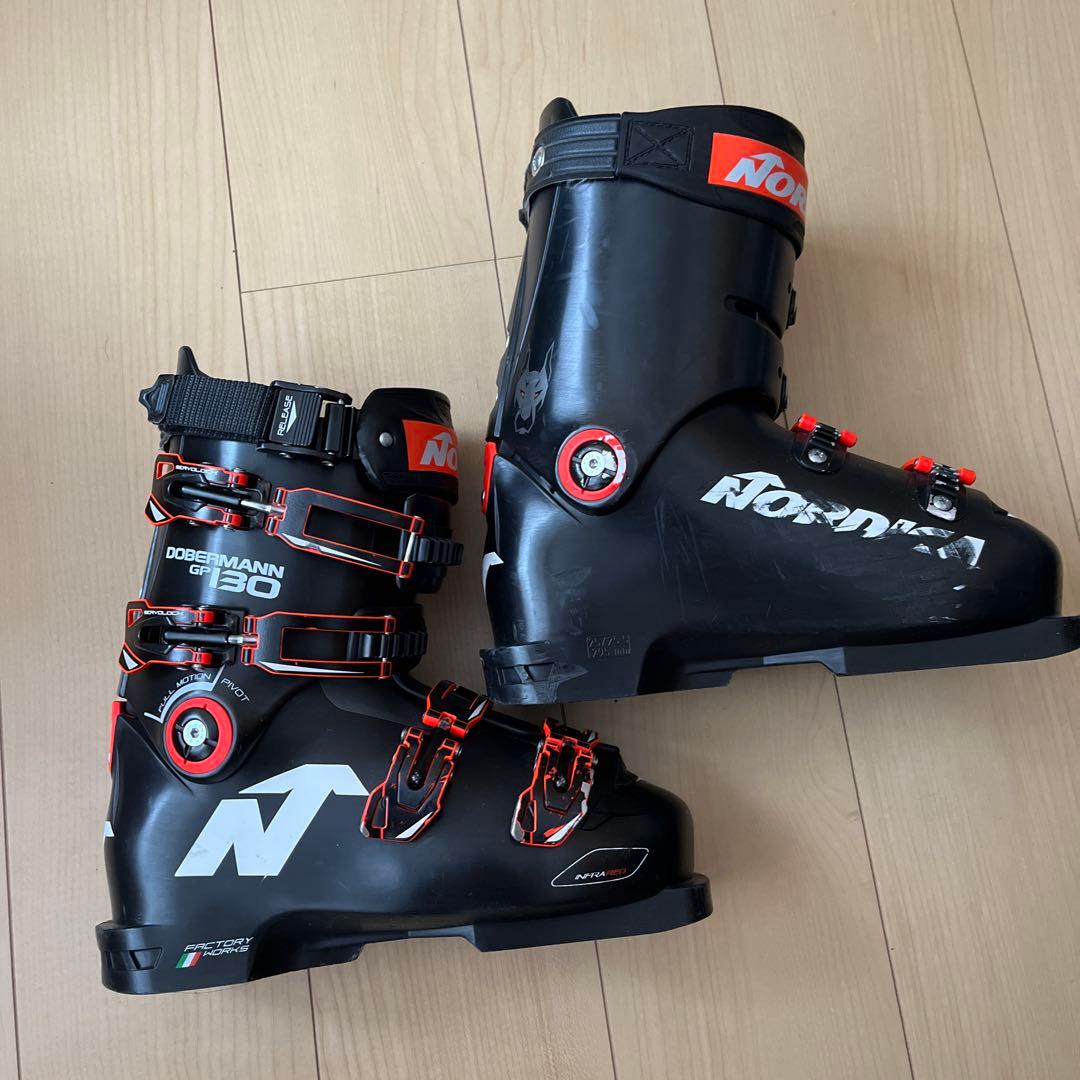 ノルディカ　ドーベルマンGP130 295mm