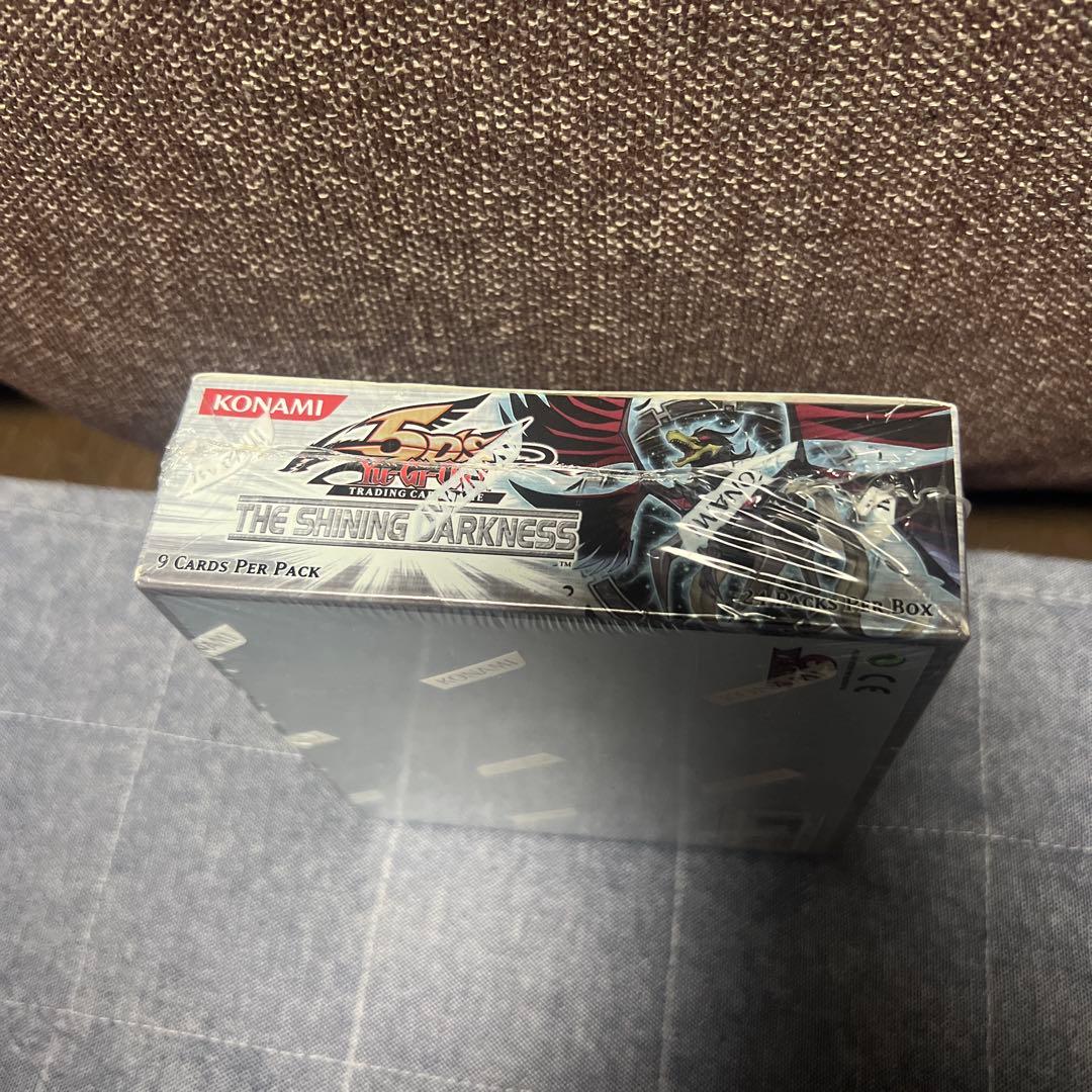 遊戯王 THE SHINING DARKNESS 英語版 未開封BOX