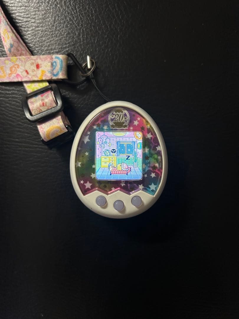 たまごっちみくす20th アニバーサリー ver. ロイヤルホワイト