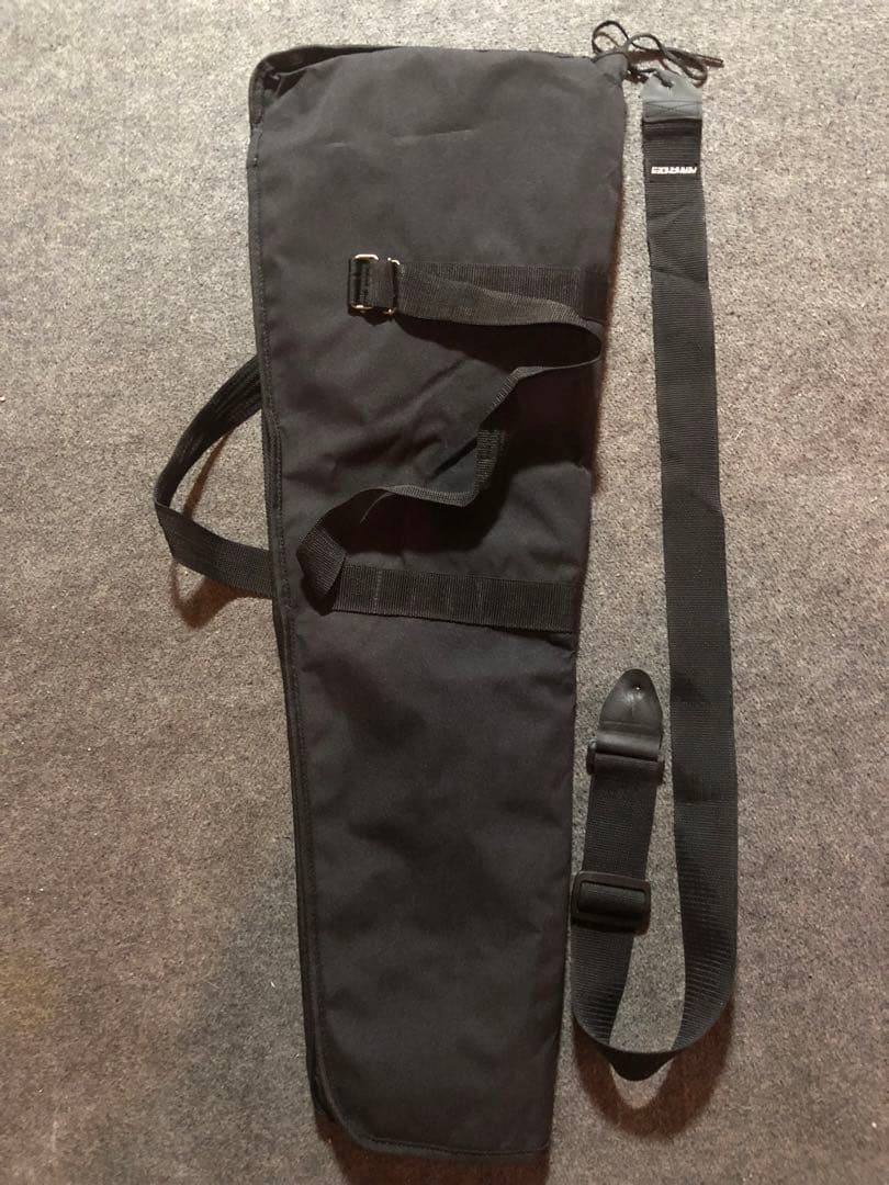 ＺＯ-３美品です‼️格安で大変お買い得でーす❗️オマケ付き^ ^