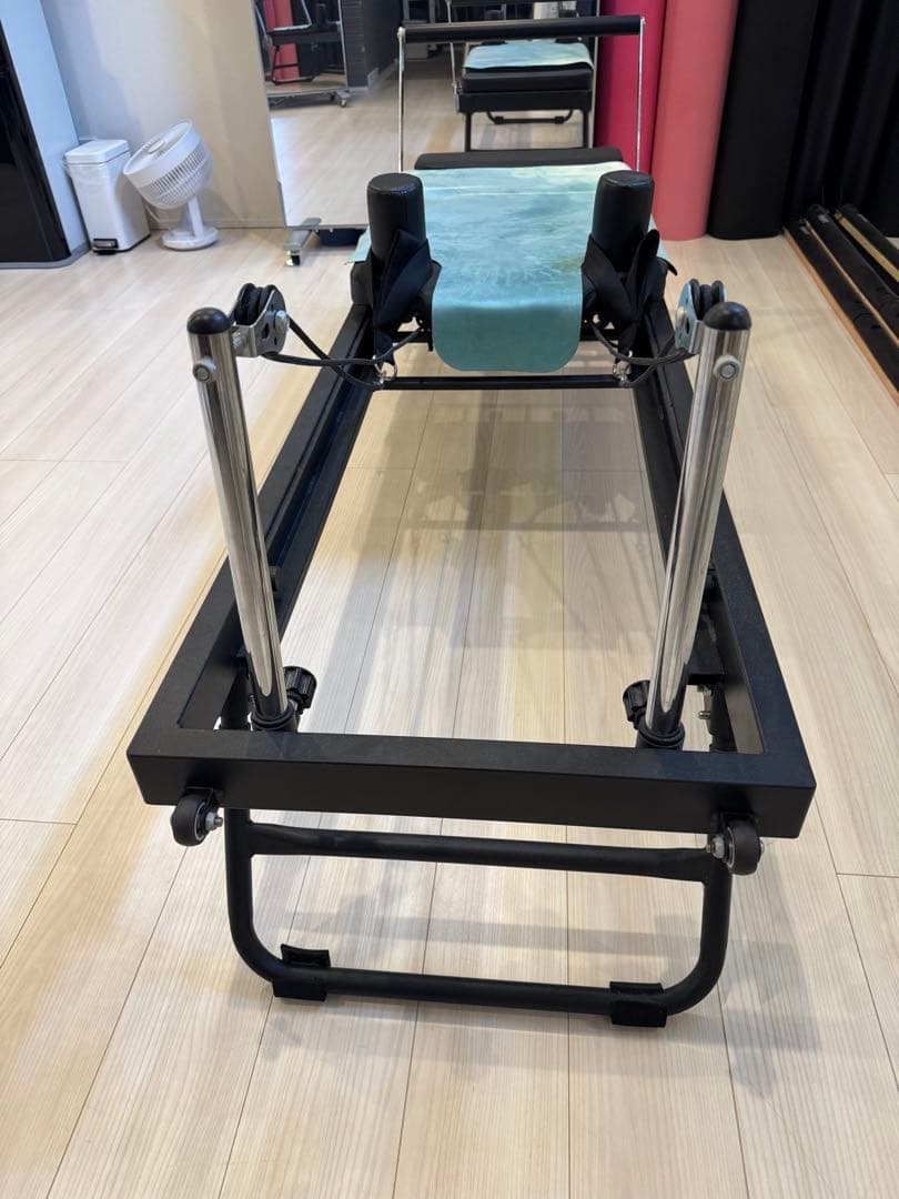 お家でピラティス！ 折りたたみ ピラティス リフォーマー コンパクト 軽量設計