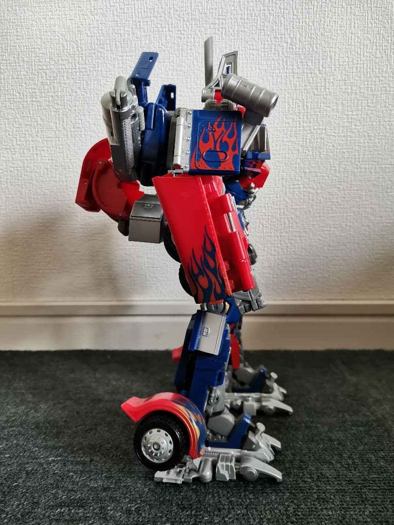 トランスフォーマー　オプティマスプライム　MB-11 10th アニバーサリー