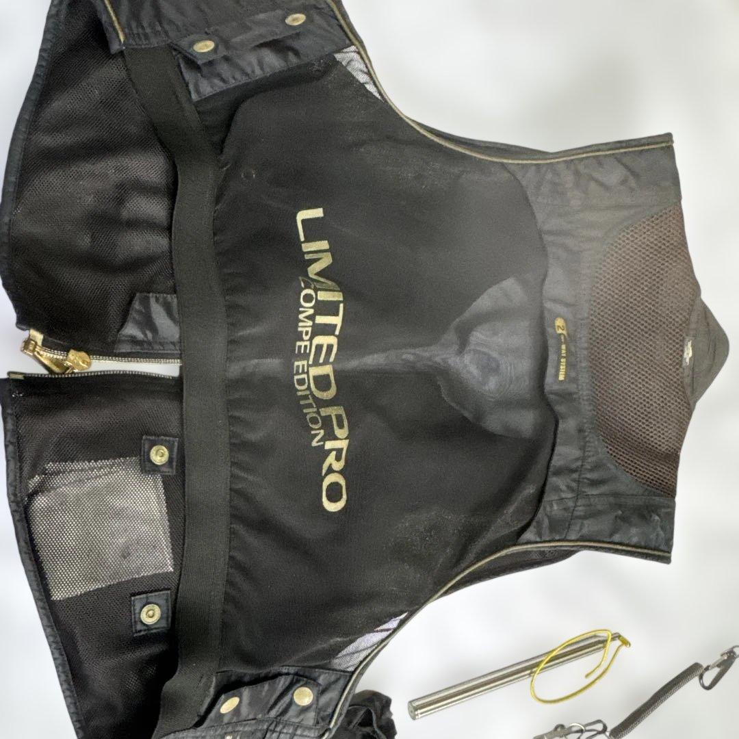 SHIMANO limited pro フィッシング　ベスト