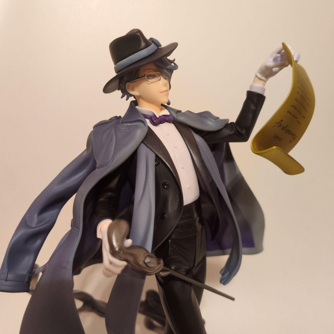 Twisted Wonderland アズール・アーシングロット フィギュア