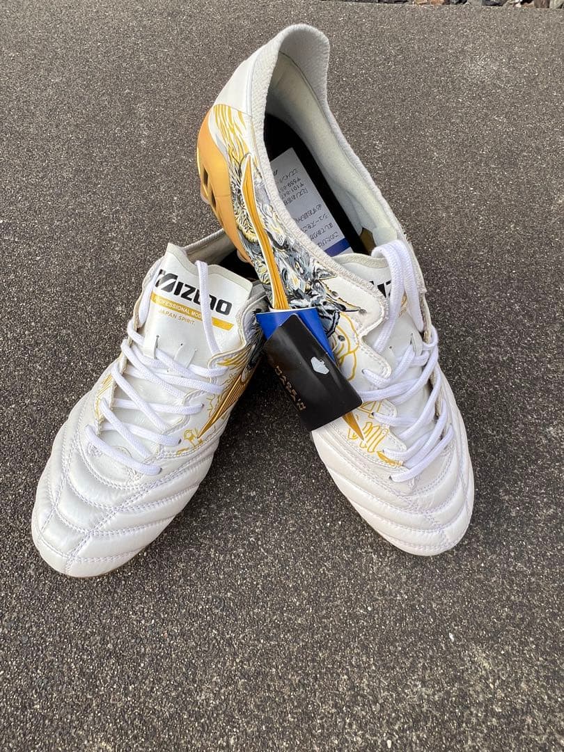 Mizuno モレリアネオ3 セルヒオ・ラモスモデル