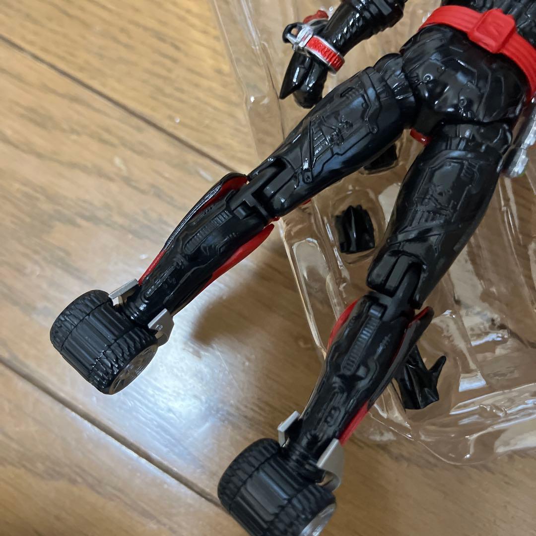 フィギュアーツ　仮面ライダー　ドライブ　タイプトライドロン　ガヴ　トライドロン
